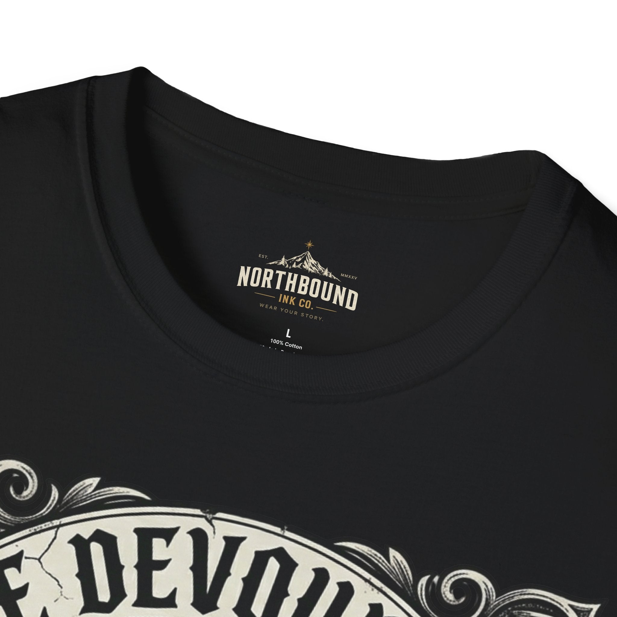 Time Devours All Skull T-Shirt – Vintage Gothic Skull & Pocket Watch Tee