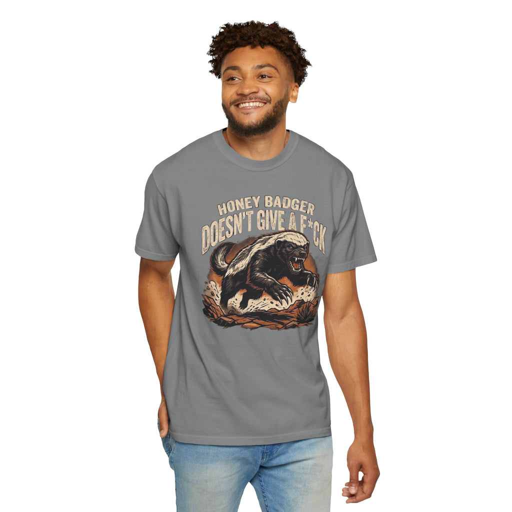 Skunk Graphic T-Shirt — 'Honey Badger Doesn't Give a F—' Retro Vintage Tee