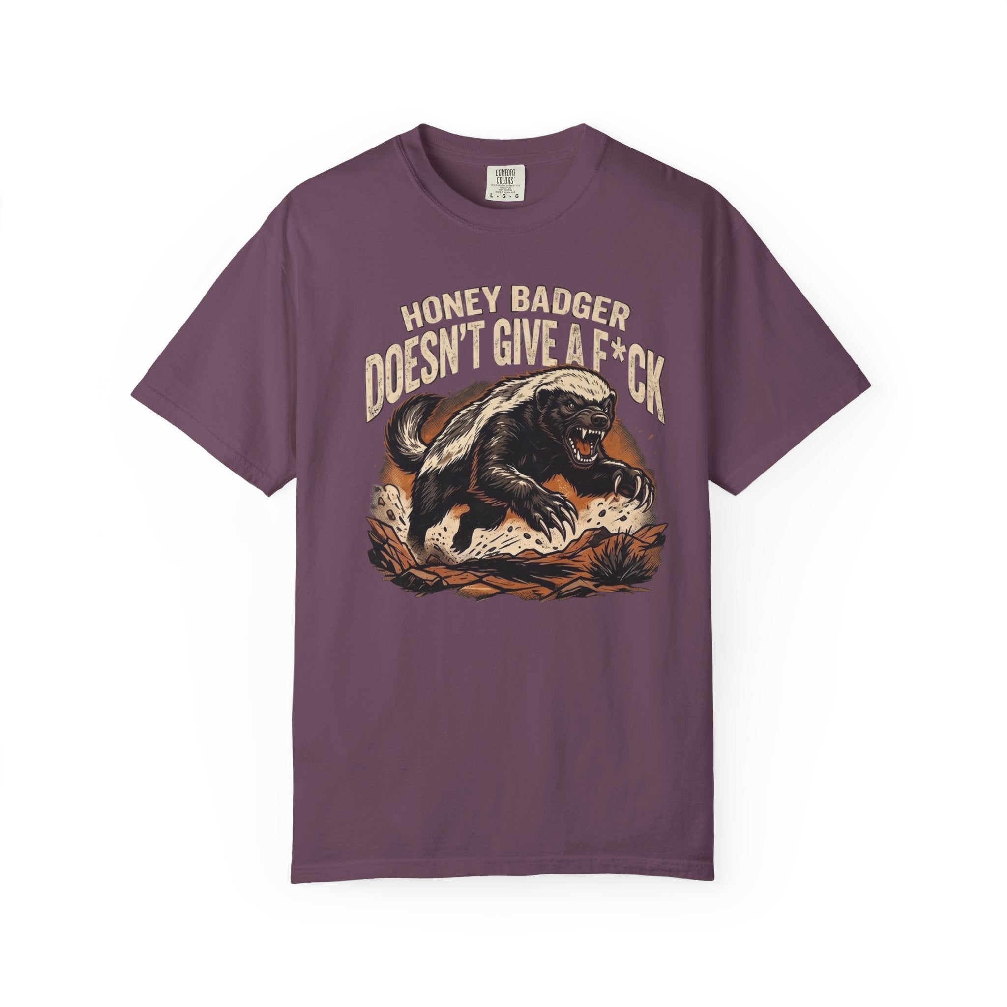 Skunk Graphic T-Shirt — 'Honey Badger Doesn't Give a F—' Retro Vintage Tee