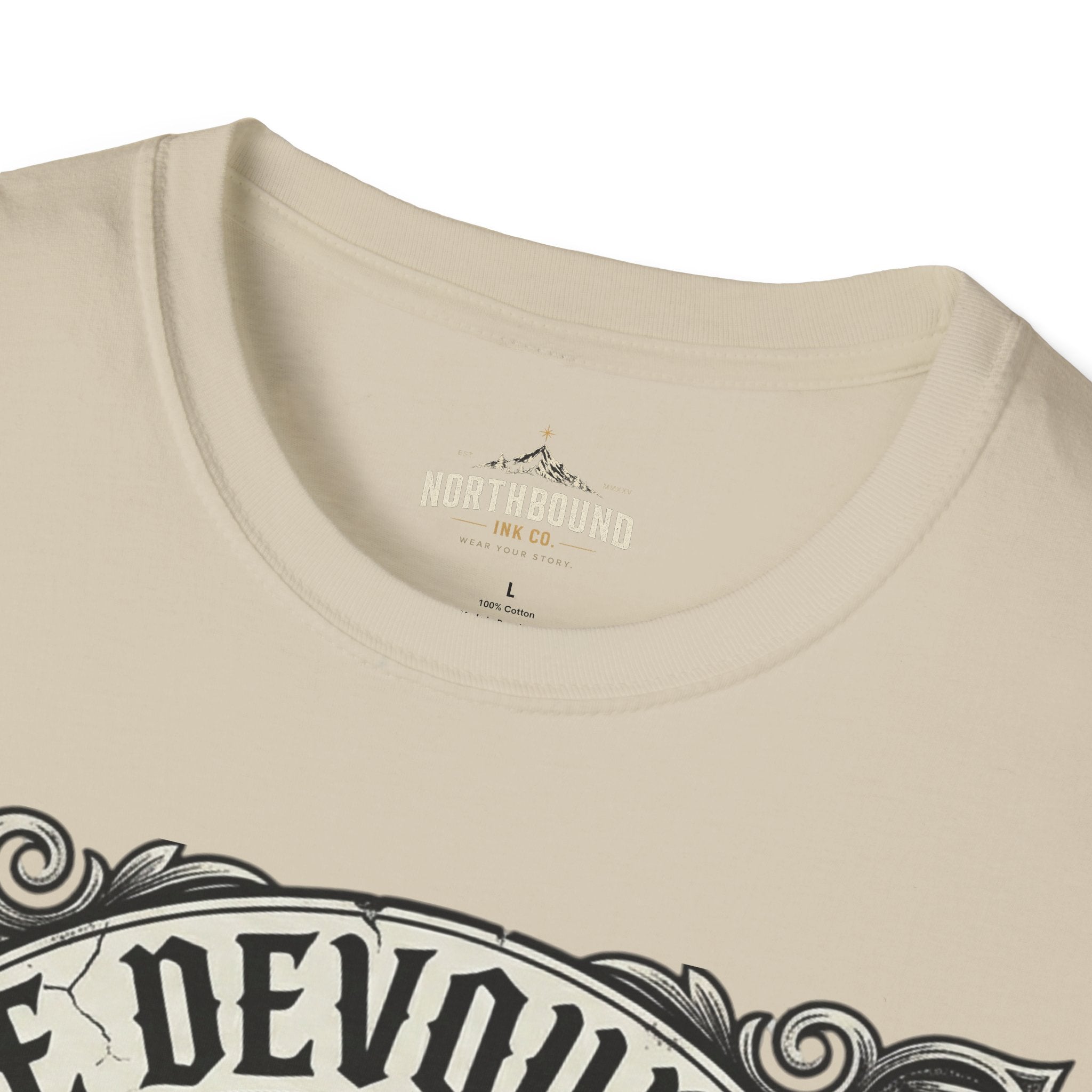 Time Devours All Skull T-Shirt – Vintage Gothic Skull & Pocket Watch Tee