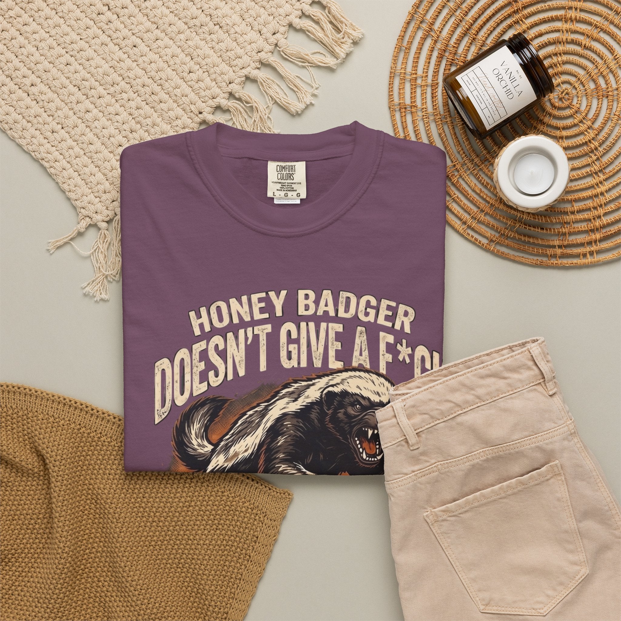Skunk Graphic T-Shirt — 'Honey Badger Doesn't Give a F—' Retro Vintage Tee